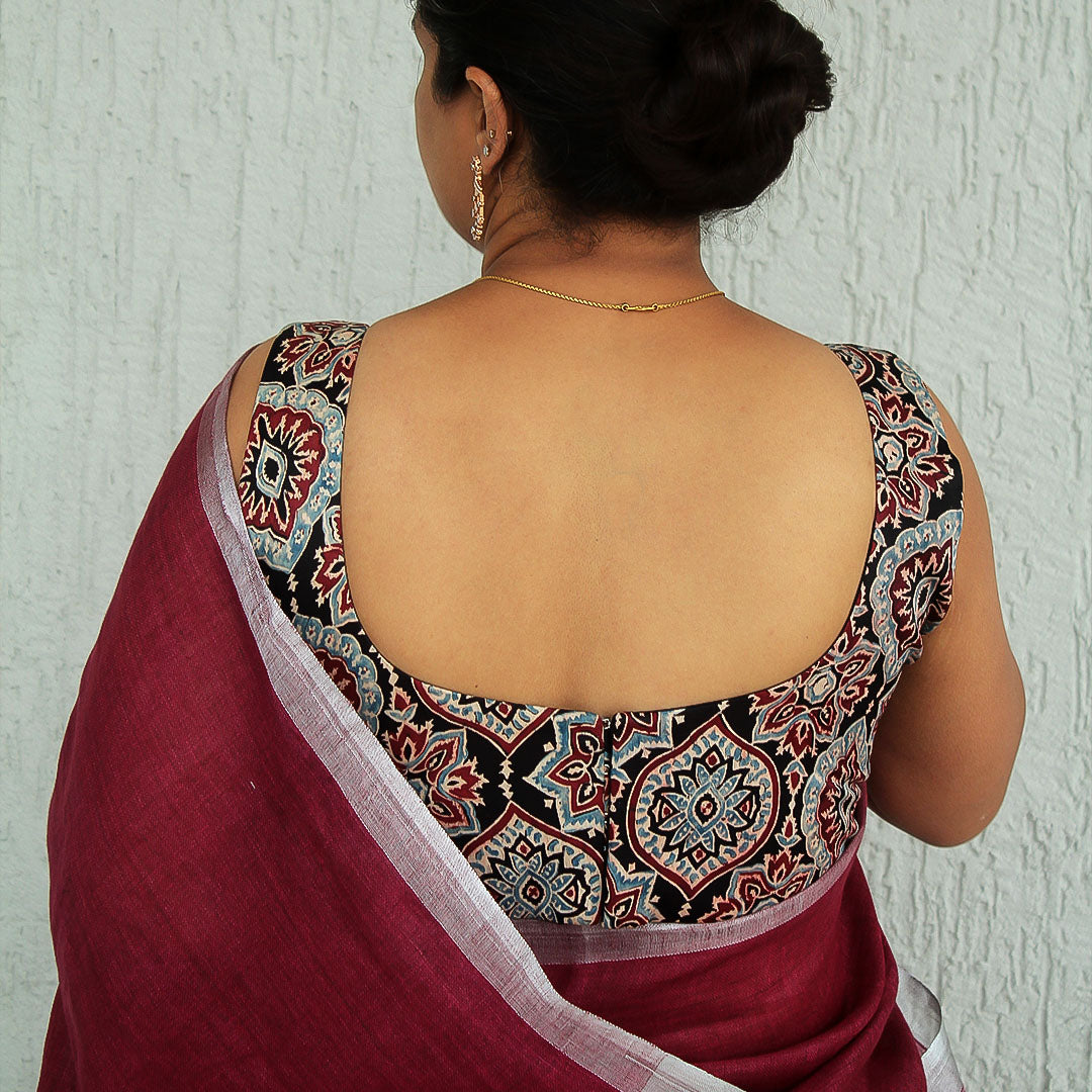 Ajrakh Sweetheart neck Sleeveless Blouse