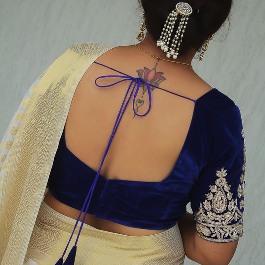 R.Blue Velvet U-Neck blouse