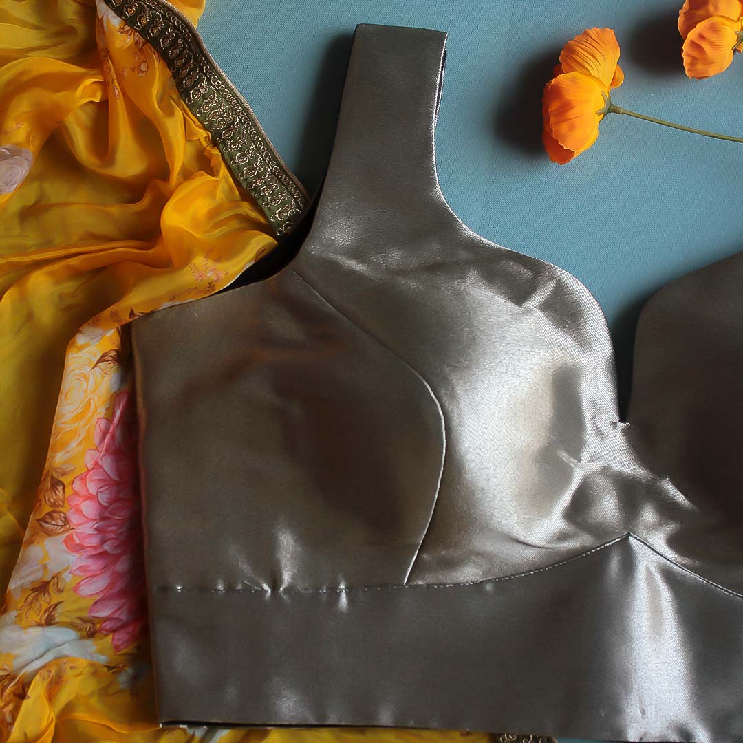 B.Green Golden Sweetheart neck Sleeveless Blouse