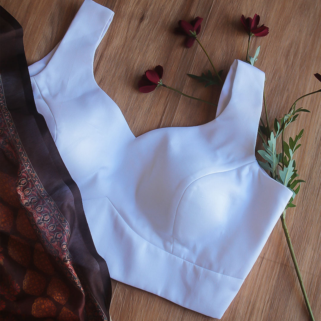 White Sweetheart neck Sleeveless Blouse