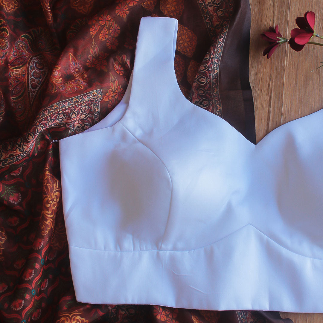 White Sweetheart neck Sleeveless Blouse