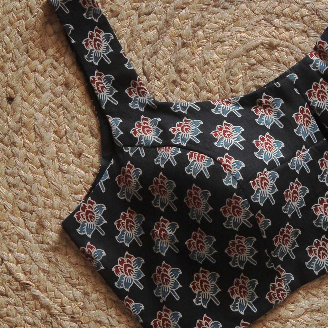 Black  Naksh Printed Sleeveless Blouse