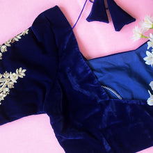 R.Blue Velvet U-Neck blouse